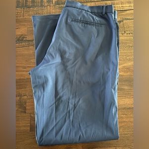 Men’s Nike golf pants. Like new.